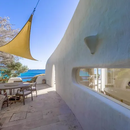 Villa The Icon - Tuerredda - Sardegna