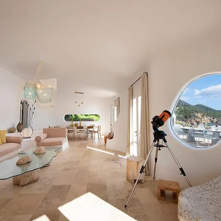 Villa The Icon - Tuerredda - Sardegna